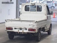 Honda ACTY TRUCK лот № 4015 оценка 3  с аукциона в Японии 4