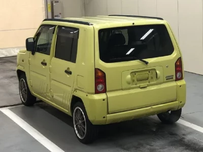 Daihatsu NAKED
