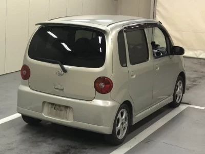 Daihatsu MOVE LATTE