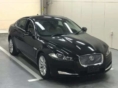 Jaguar XF SERIES