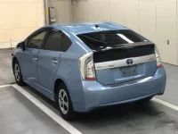 Toyota PRIUS PHV лот № 3012 оценка 4  с аукциона в Японии 1