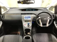 Toyota PRIUS PHV лот № 3012 оценка 4  с аукциона в Японии 4