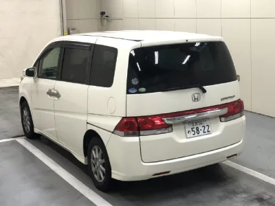 Honda STEP WAGON