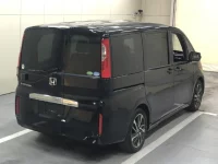 Honda STEP WAGON лот № 3025 оценка 3.5  с аукциона в Японии 3