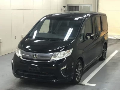 Honda STEP WAGON  с аукциона в Японии