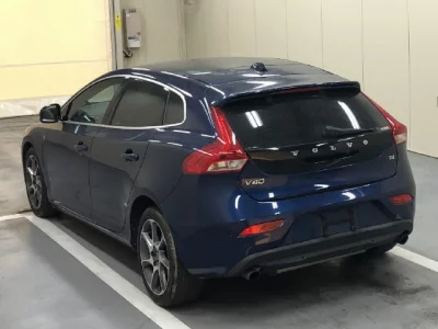 Volvo V40