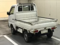 Suzuki CARRY TRUCK лот № 1077 оценка R  с аукциона в Японии 1