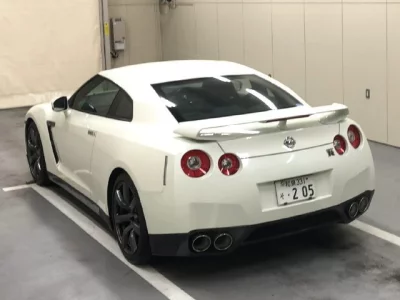 Nissan GT-R  с аукциона в Японии