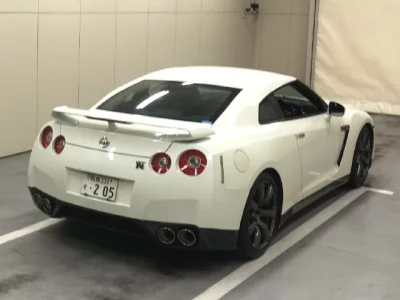 Nissan GT-R  с аукциона в Японии