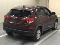 Honda VEZEL лот № 3065 оценка R  с аукциона в Японии 3