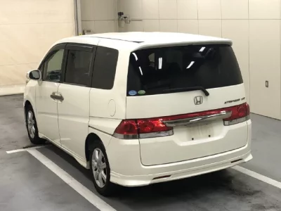 Honda STEP WAGON
