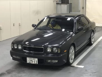 Nissan CEDRIC  с аукциона в Японии