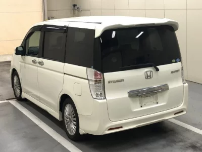 Honda STEP WAGON