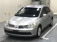 Nissan TIIDA LATIO лот № 4532 оценка R  с аукциона в Японии 2