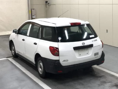 Nissan AD