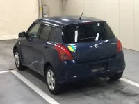 Suzuki SWIFT лот № 1123 оценка 3.5  с аукциона в Японии 1