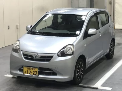 Daihatsu MIRA E S