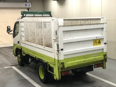 Hino DUTRO  с аукциона в Японии
