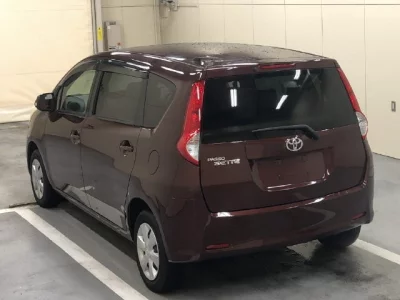 Toyota PASSO SETTE