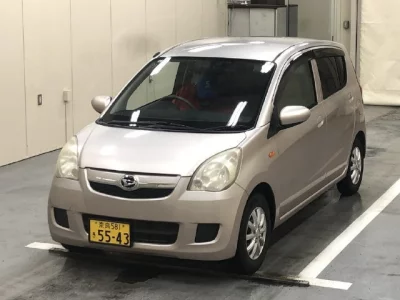 Daihatsu MIRA