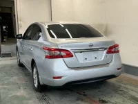 Nissan SYLPHY лот № 8003 оценка 3.5  с аукциона в Японии 1