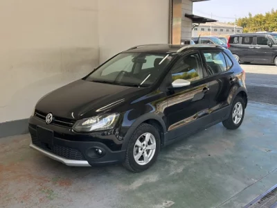 Volkswagen CROSS POLO