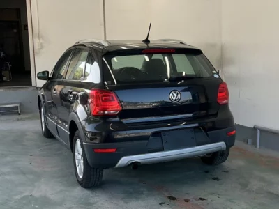 Volkswagen CROSS POLO