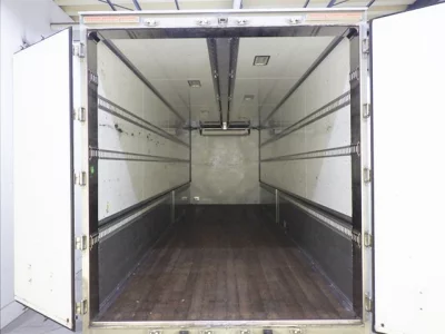 Mitsubishi FUSO TRUCK  с аукциона в Японии