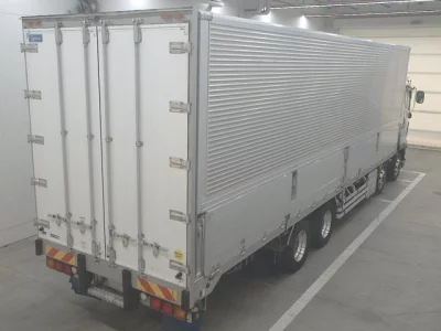 Isuzu TRUCK  с аукциона в Японии