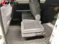 Honda STEP WAGON лот № 7043 оценка 3  с аукциона в Японии 4