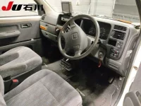 Honda STEP WAGON лот № 7043 оценка 3  с аукциона в Японии 2