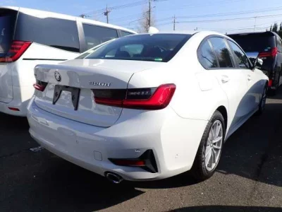 BMW 3-Series  с аукциона в Японии