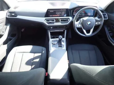 BMW 3-Series  с аукциона в Японии