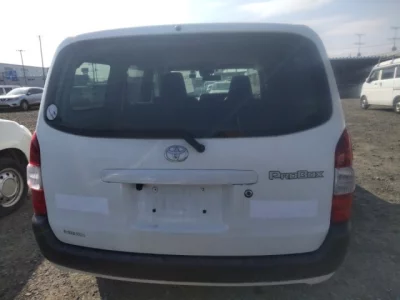Toyota PROBOX  с аукциона в Японии