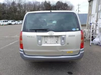 Toyota SUCCEED лот № 32168 оценка 3.5  с аукциона в Японии 3