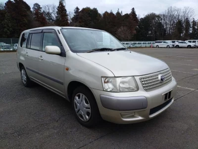 Toyota SUCCEED  с аукциона в Японии