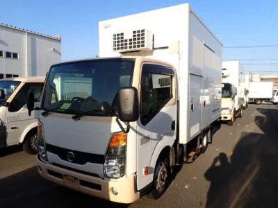 Nissan ATLAS  с аукциона в Японии