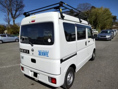 Nissan CLIPPER VAN