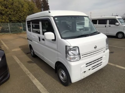 Nissan CLIPPER VAN