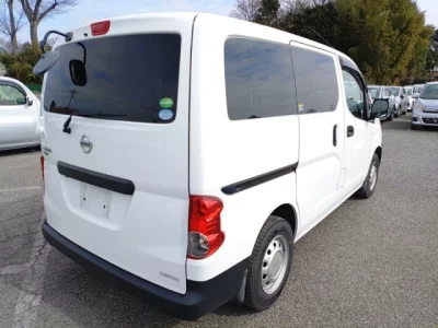 Nissan NV200