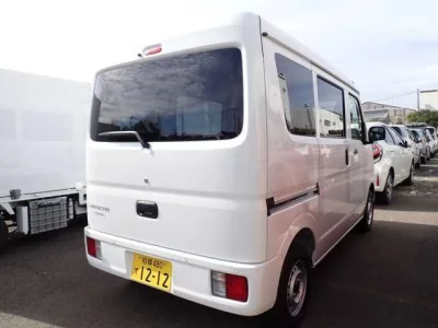 Mitsubishi MINICAB VAN