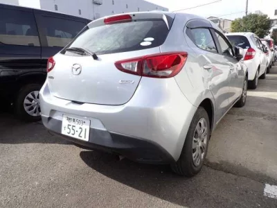 Mazda DEMIO