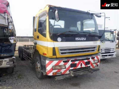 Isuzu Giga