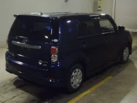 Toyota COROLLA RUMION лот № 7048 оценка 3  с аукциона в Японии 1