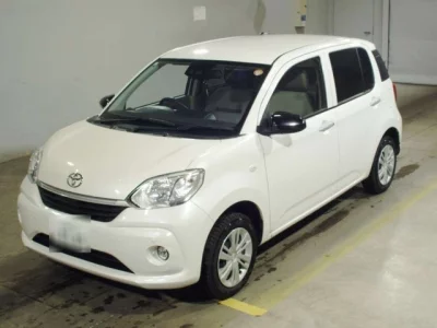 Toyota PASSO  с аукциона в Японии