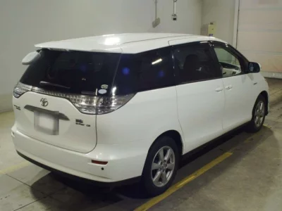 Toyota Estima Hybrid