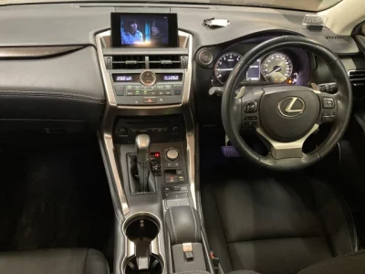 Lexus NX  с аукциона в Японии