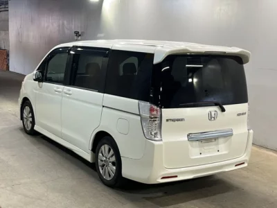 Honda STEP WAGON