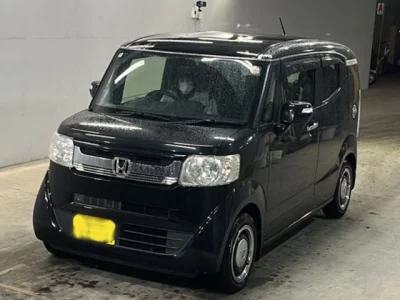 Honda N BOX SLASH