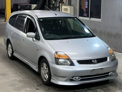 Honda STREAM  с аукциона в Японии